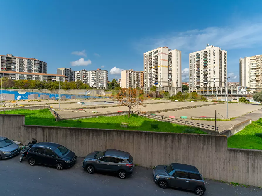 Immagine 18 di Quadrilocale in vendita  in Viale Bummacaro 6 a Catania