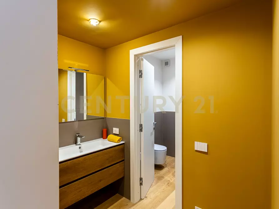 Immagine 13 di Loft/Open space in vendita  in Via dell'Olmata 30 a Roma