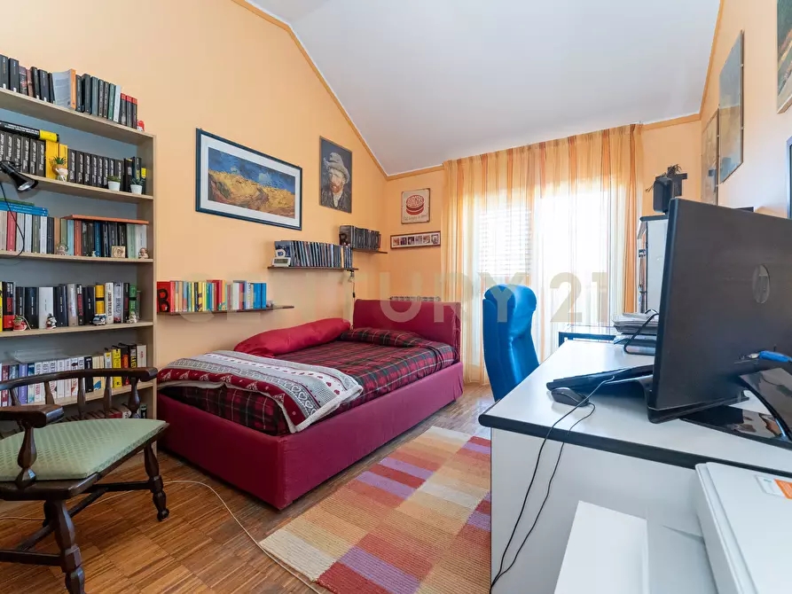 Immagine 31 di Casa semindipendente in vendita  in Via G. Leopardi 1 a Sant'agata Li Battiati