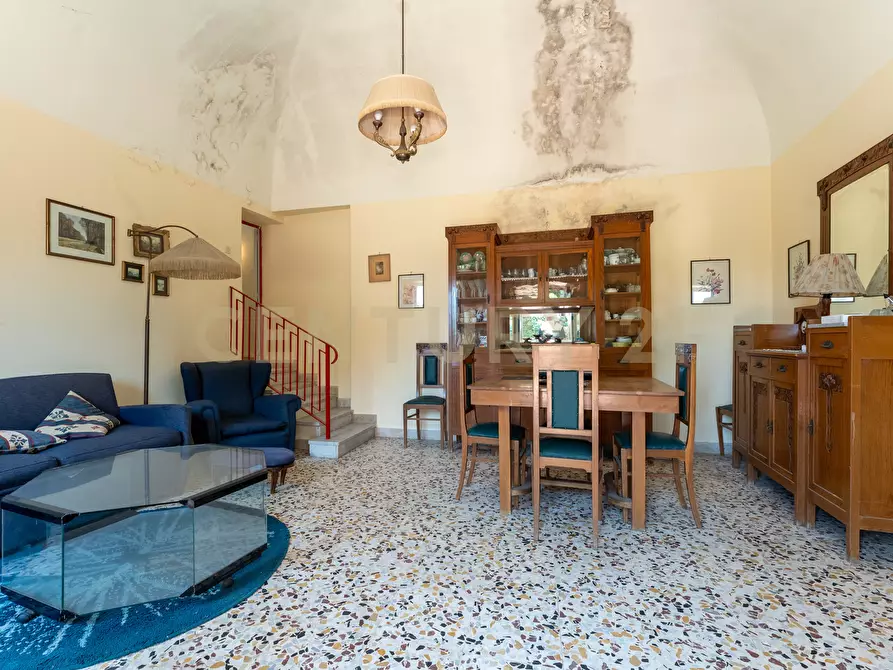 Immagine 24 di Villa in vendita  in Piazza F. M. Scuderi 7 a Viagrande