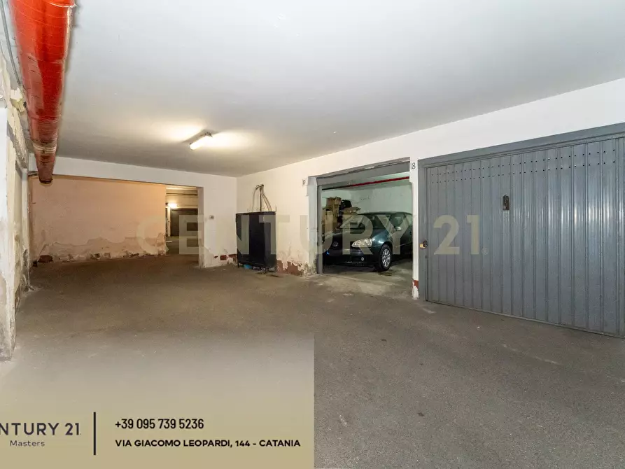 Immagine 14 di Garage in vendita  in Via Generale Umberto Nobile 9 a San Gregorio Di Catania
