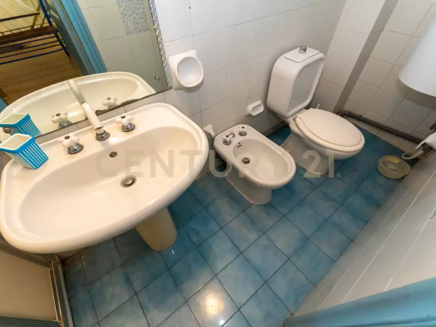 Immagine 50 di Bilocale in affitto  in Via Etnea 299 a Catania