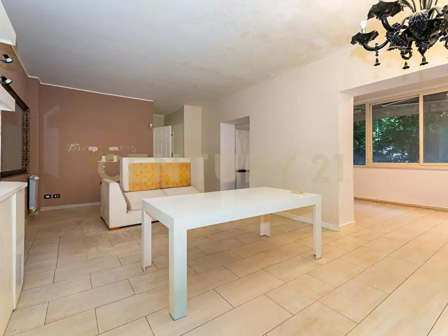 Immagine 10 di Trilocale in vendita  in Via Sgroppillo 21 a San Gregorio Di Catania