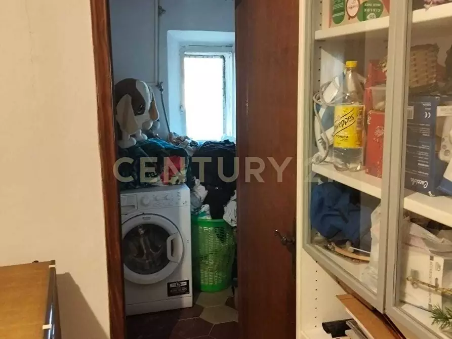 Immagine 9 di Trilocale in vendita  in Largo Centurie 26 a Roccastrada