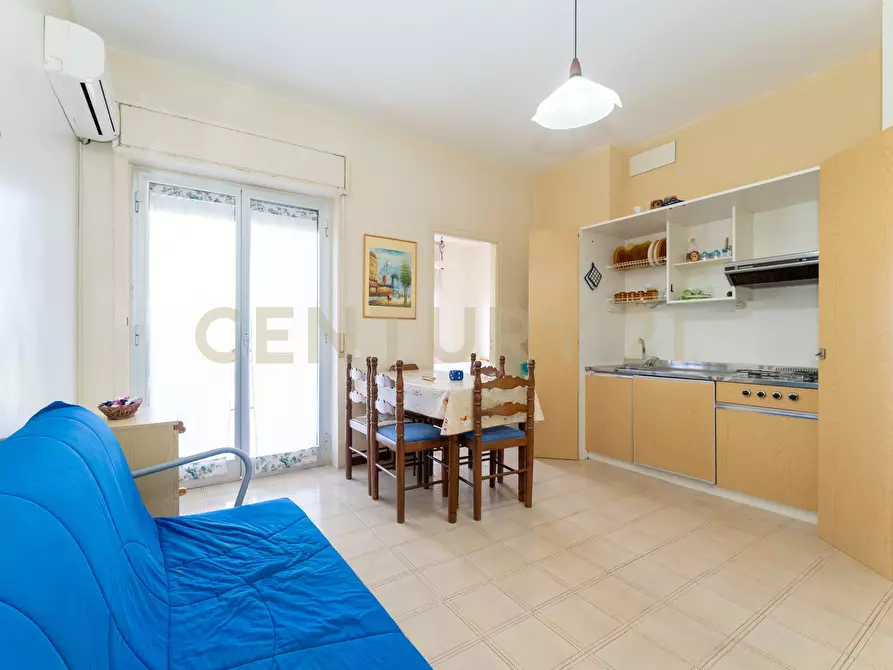 Immagine 19 di Bilocale in vendita  in Via Porticato 17 a Giardini-Naxos