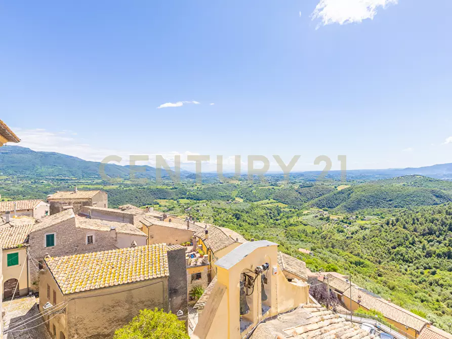 Immagine 18 di Villa in vendita  in Piazza del Municipio 1 a Vacone