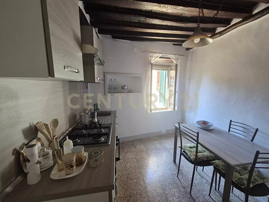 Immagine 4 di Bilocale in vendita  in Piazza Porta Conti 23 a Civitella Paganico