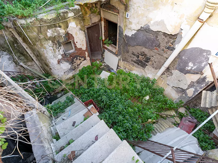 Immagine 18 di Casa indipendente in vendita  in Via Zia Lisa 252 a Catania
