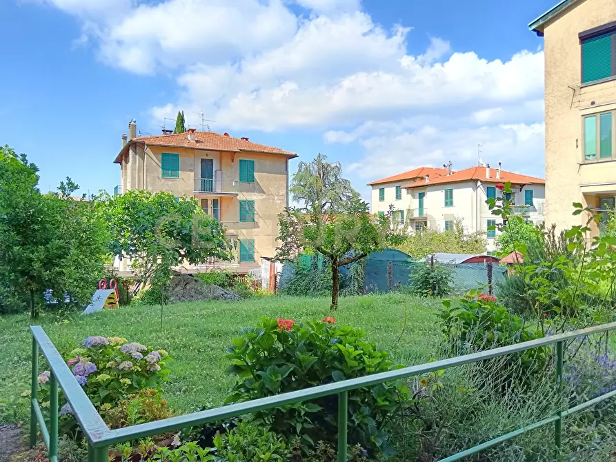 Immagine 14 di Pentalocale in vendita  in via primo maggio 24 a Abbadia San Salvatore