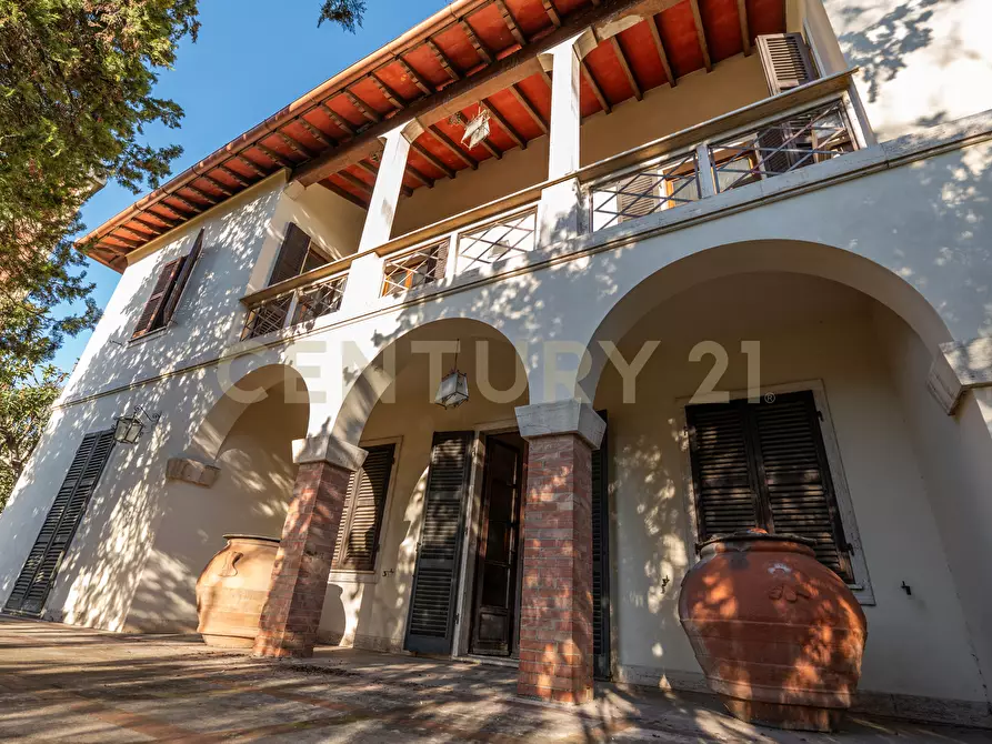 Immagine 1 di Villa in vendita  in Via Fratelli Bandiera a Grosseto