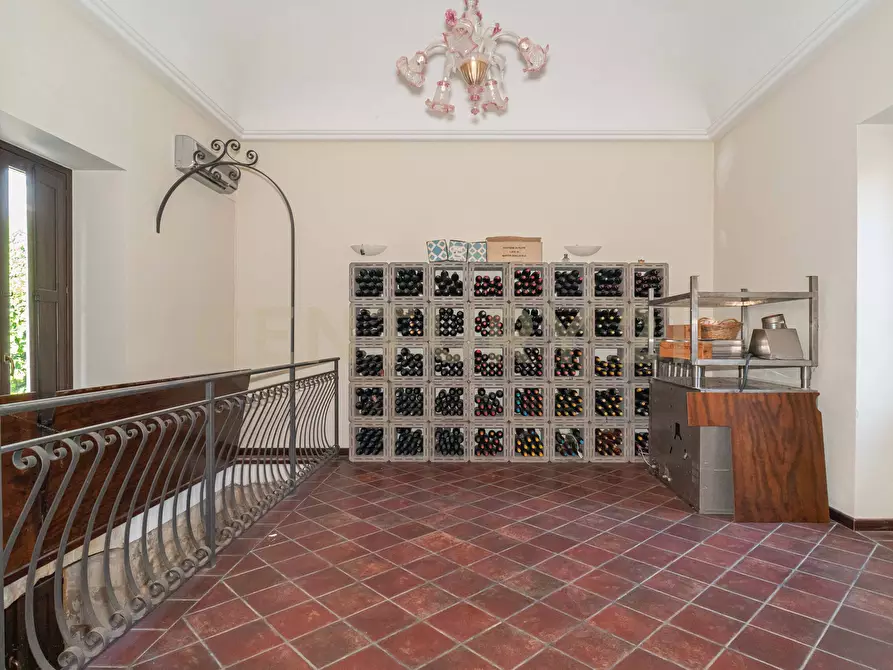 Immagine 22 di Palazzo in vendita  in Via Orologio 3-6 a Palazzolo Acreide