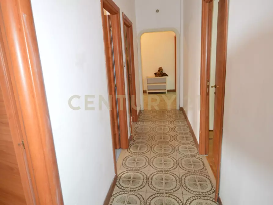 Immagine 19 di Pentalocale in vendita  a Roma