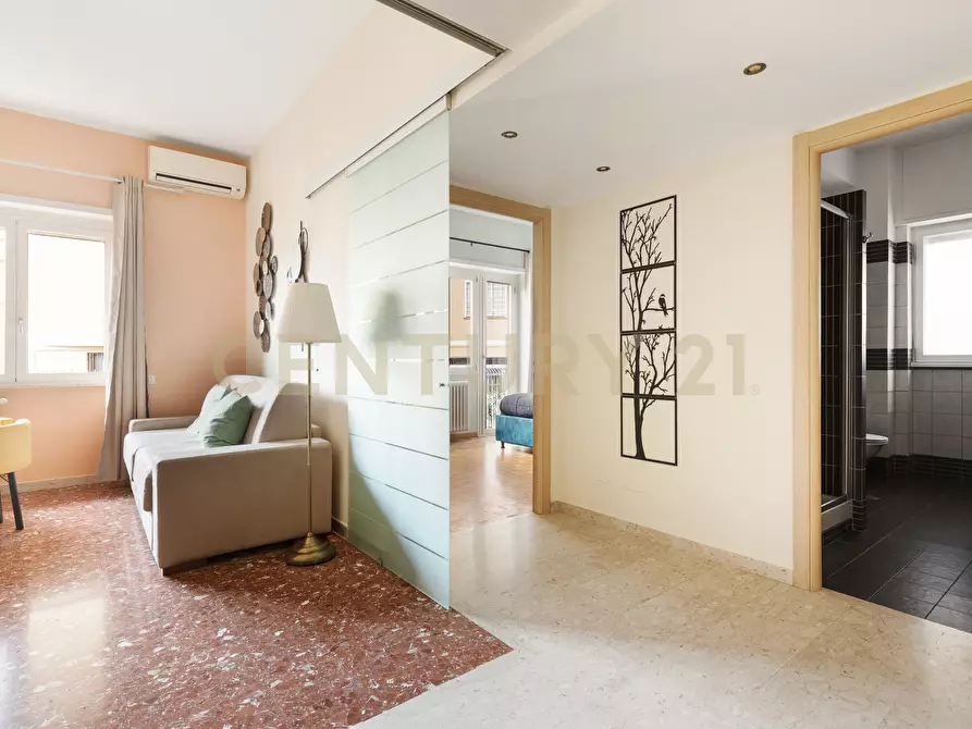 Immagine 16 di Bilocale in vendita  in Via Antonio Arcioni 6 a Roma