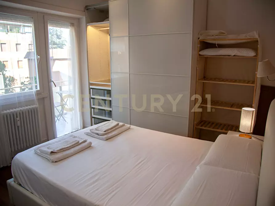 Immagine 9 di Bilocale in affitto  in Via Montecristo 10 a Roma