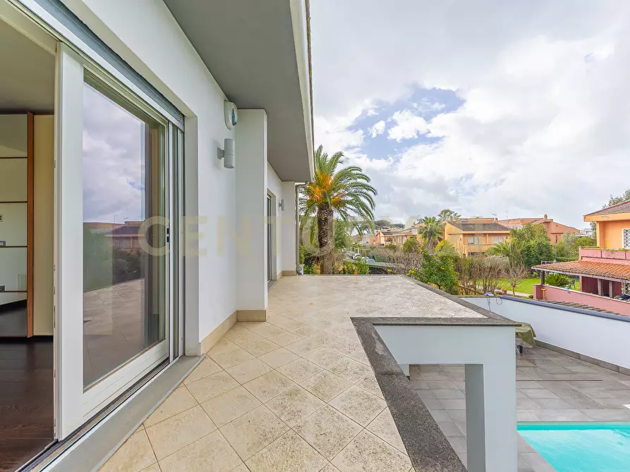 Immagine 75 di Villa in affitto  in Via Bedollo 117 a Roma