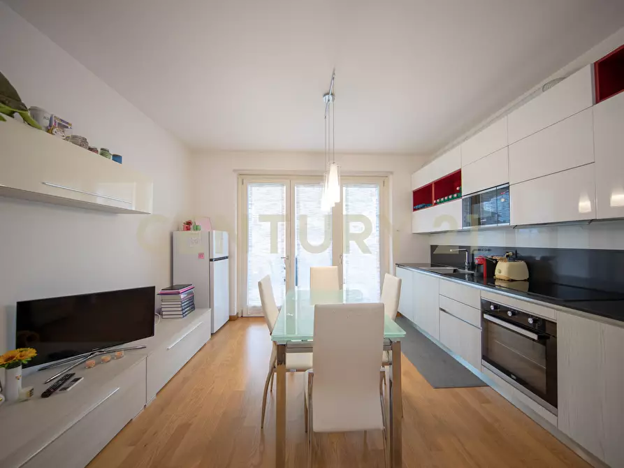 Immagine 7 di Bilocale in vendita  in Via Isotta Gaeta 15 a Roma