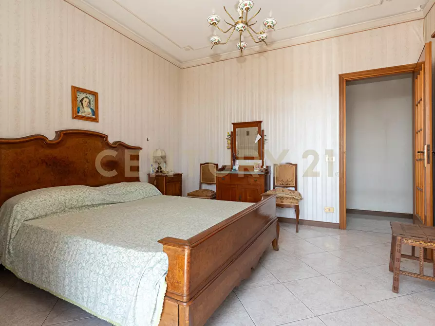 Immagine 32 di Pentalocale in vendita  in Via Vittorio Emanuele 181 a Viagrande