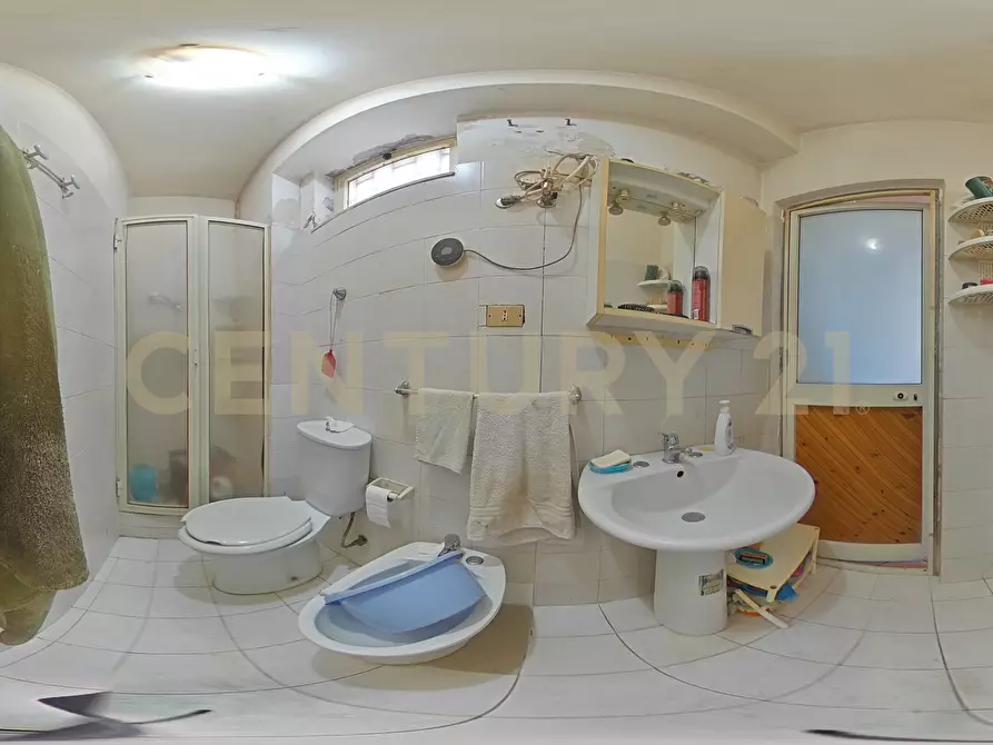 Immagine 60 di Villa in vendita  in Via Ramondetta 47 a Aci Sant'antonio