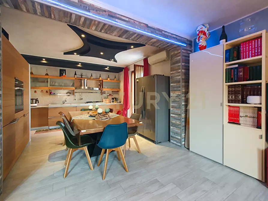 Immagine 9 di Casa bifamiliare in vendita  in Via Giovanni Ventitreesimo 2 a Mezzane Di Sotto