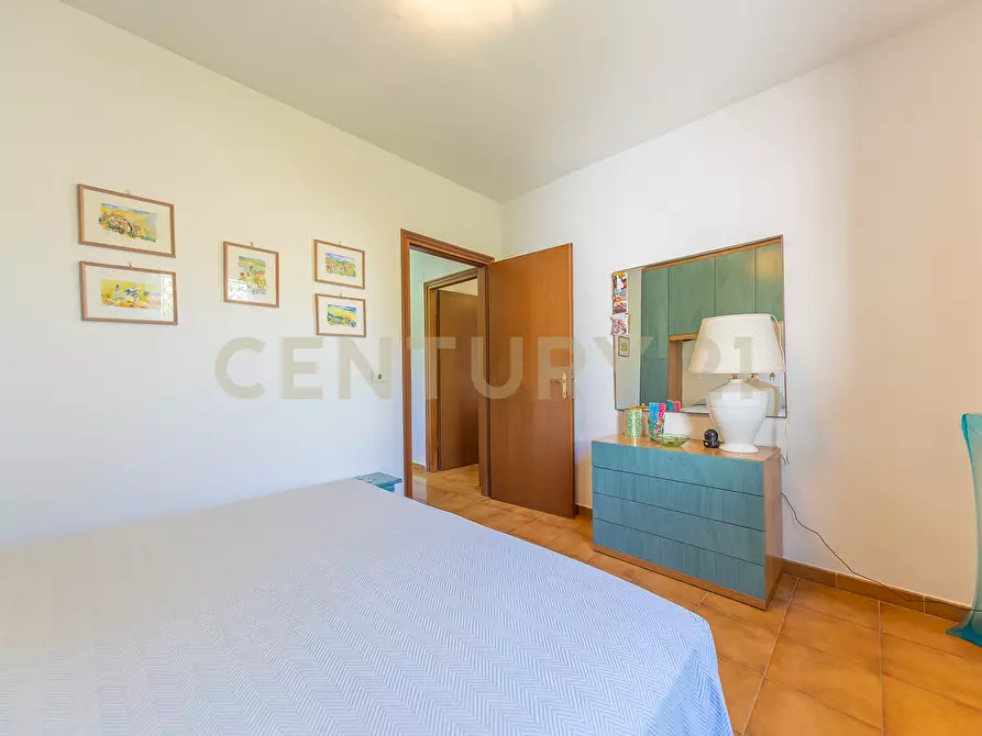 Immagine 6 di Villa in vendita  in Strada Isola Bella 43 a Latina