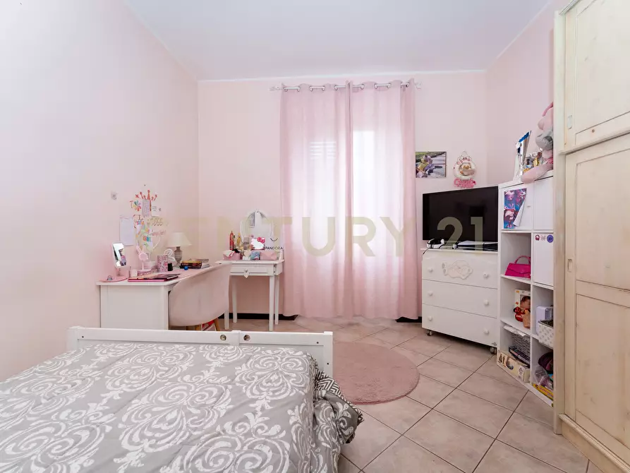 Immagine 19 di Pentalocale in vendita  in Via Crocifisso 26 a Aci Castello