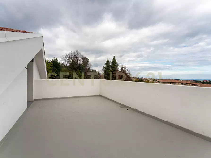 Immagine 34 di Casa indipendente in vendita  in Via Manganelli 14 a Viagrande