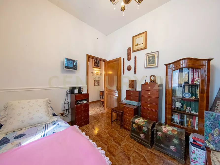 Immagine 18 di Pentalocale in vendita  in Viale Madonna del Tufo 26 a Rocca Di Papa