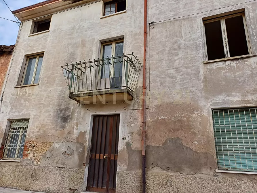 Immagine 5 di Rustico / casale in vendita  in Via Gorghello 2 a Cazzano Di Tramigna
