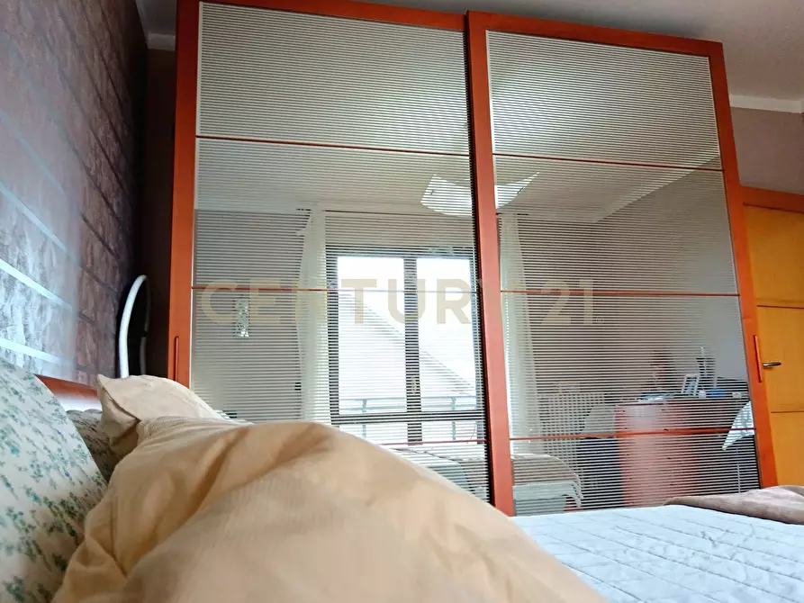 Immagine 11 di Pentalocale in vendita  in Via San Andrea 29 a Abbadia San Salvatore