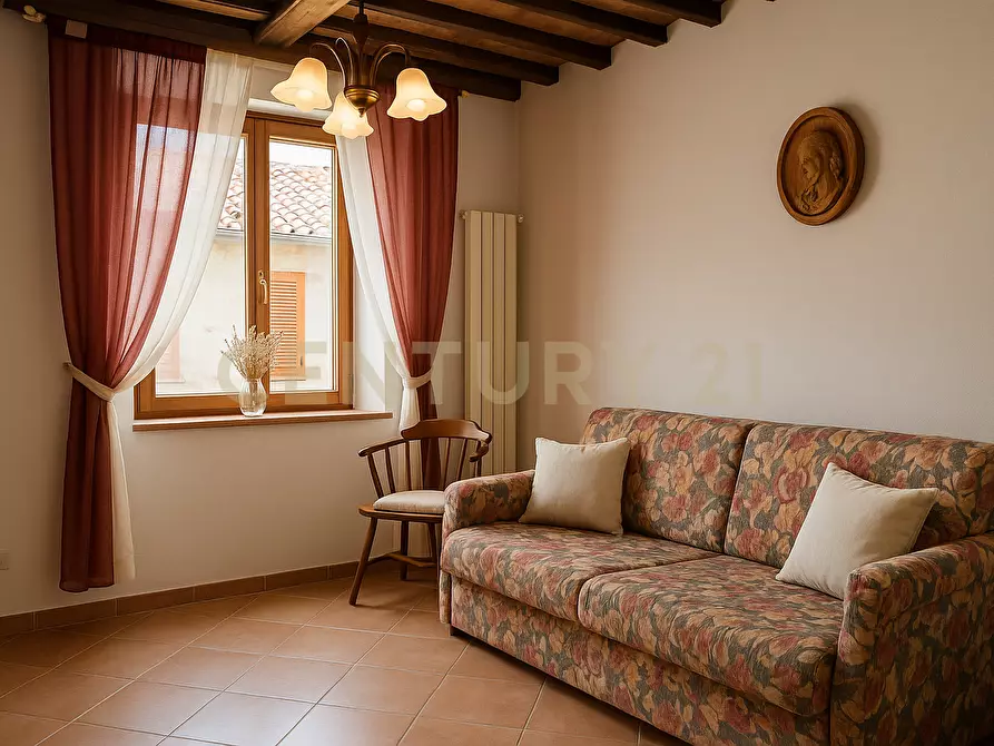 Immagine 1 di Quadrilocale in vendita  in via mazzini 2 a Abbadia San Salvatore