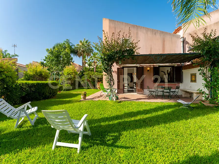 Immagine 14 di Villa in vendita  in Contrada Arcile a Augusta