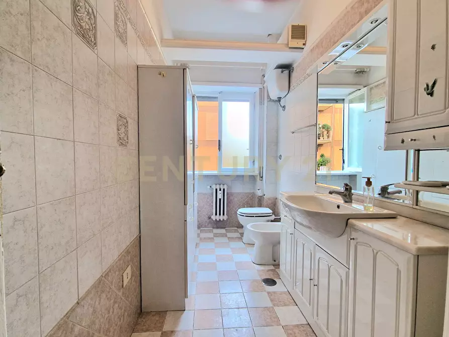 Immagine 12 di Stanza singola in affitto  in Via Gorgona a Roma