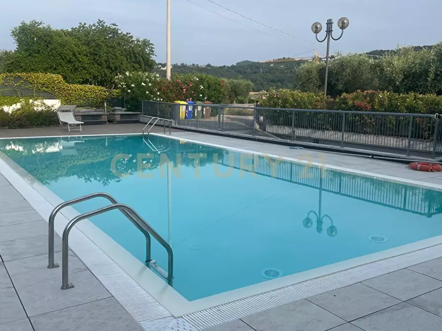 Immagine 23 di Quadrilocale in vendita  in Via Vittorio Monese 3 a Garda