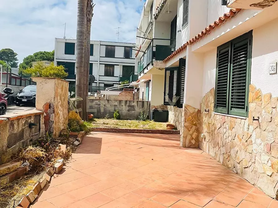 Immagine 21 di Quadrilocale in vendita  in Costa Saracena snc a Augusta