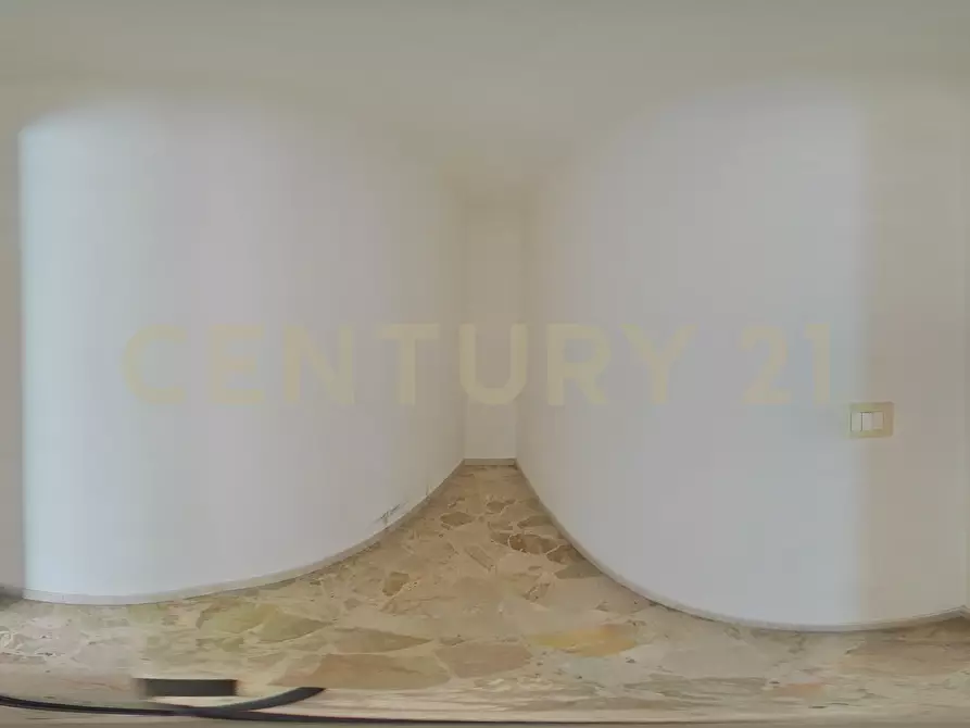 Immagine 59 di Trilocale in vendita  in Via Novaluce 48 a Tremestieri Etneo