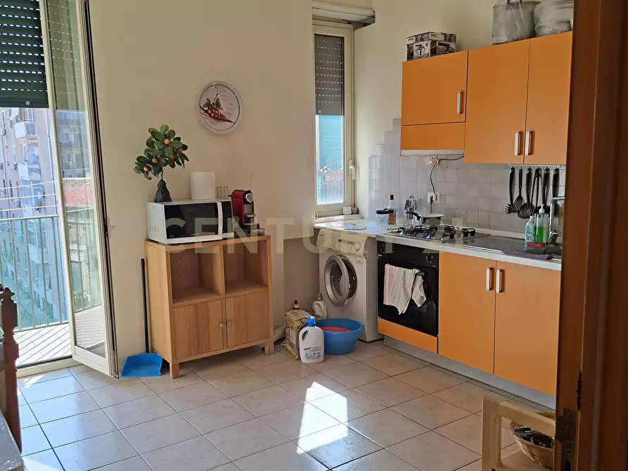 Immagine 8 di Trilocale in vendita  in Via Faraci 13 a Catania