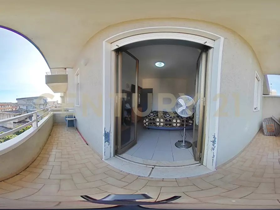 Immagine 49 di Quadrilocale in vendita  in Via Garibaldi 224 a Calatabiano