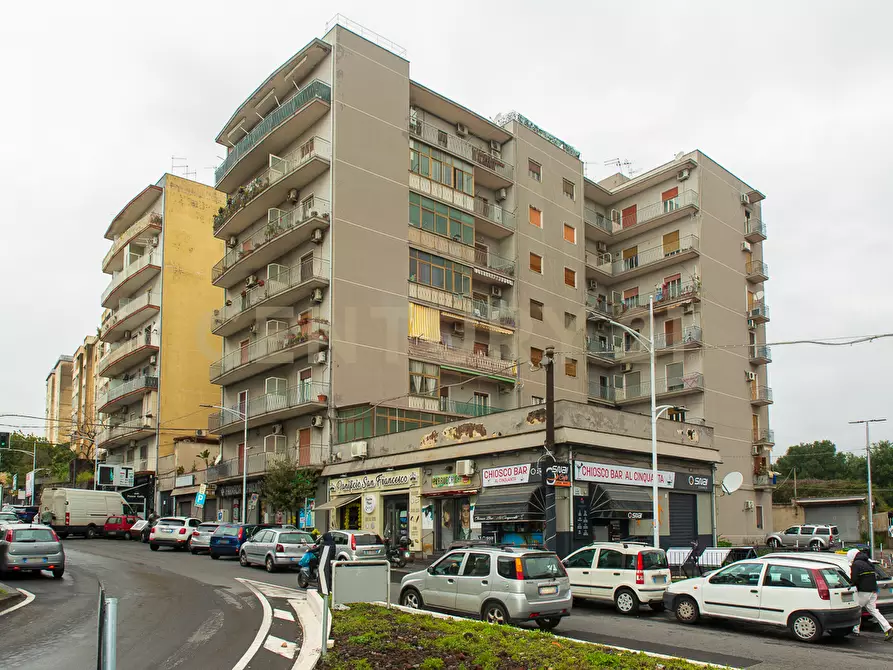 Immagine 2 di Quadrilocale in vendita  in Viale Pietro Querini 5 a Catania