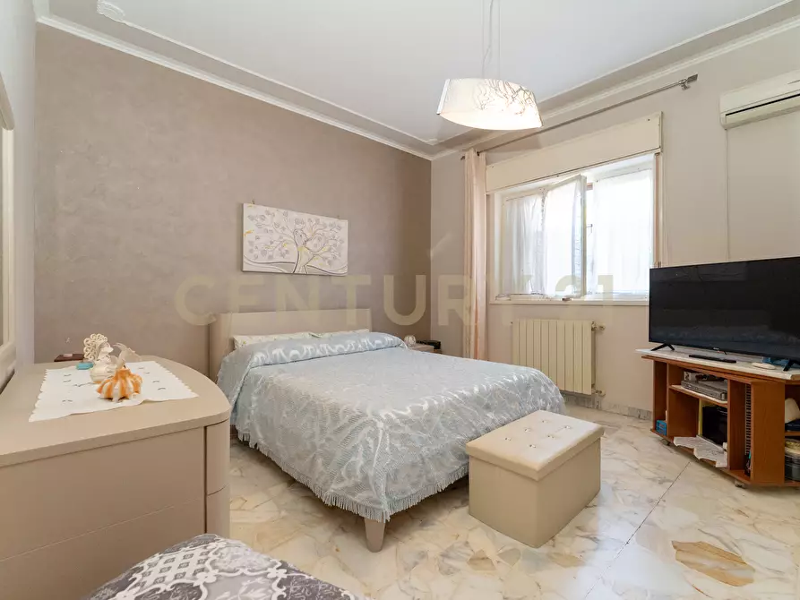 Immagine 17 di Villa in vendita  in Via Macello 47 a Catania