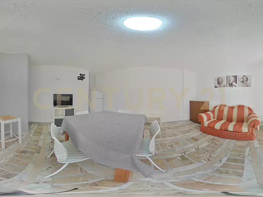 Immagine 34 di Bilocale in vendita  in Via G. M. Frontini 49 a Aci Castello