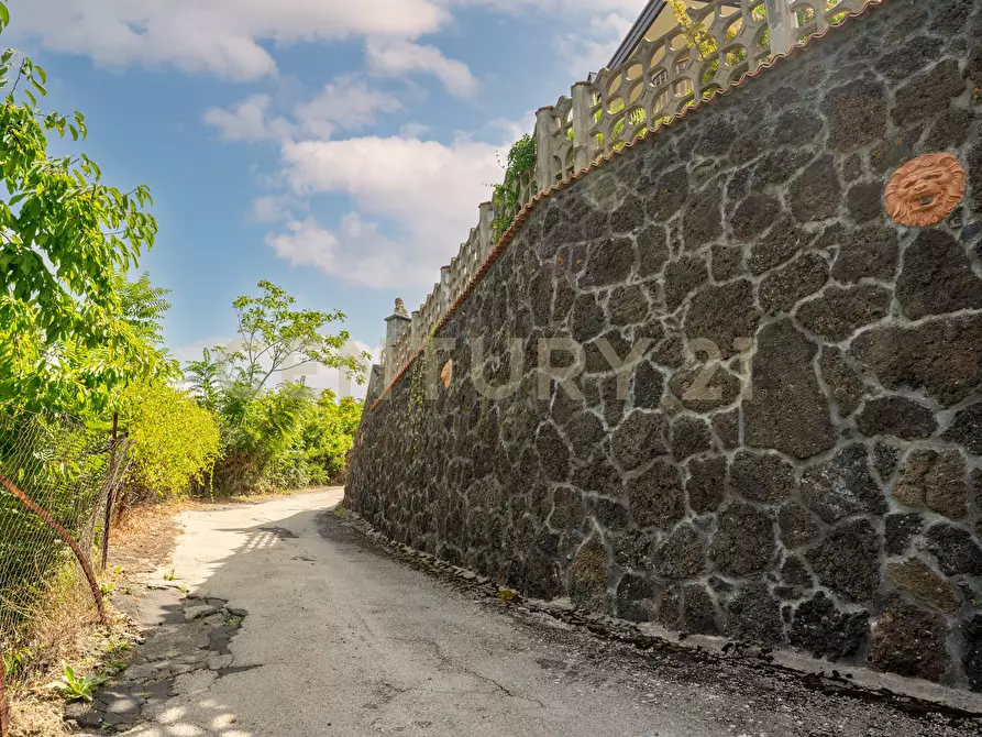 Immagine 7 di Villa in vendita  in Strada Provinciale 158 a Biancavilla