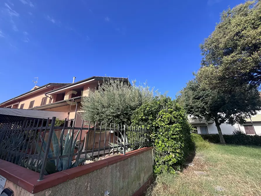 Immagine 5 di Casa semindipendente in vendita  a Grosseto