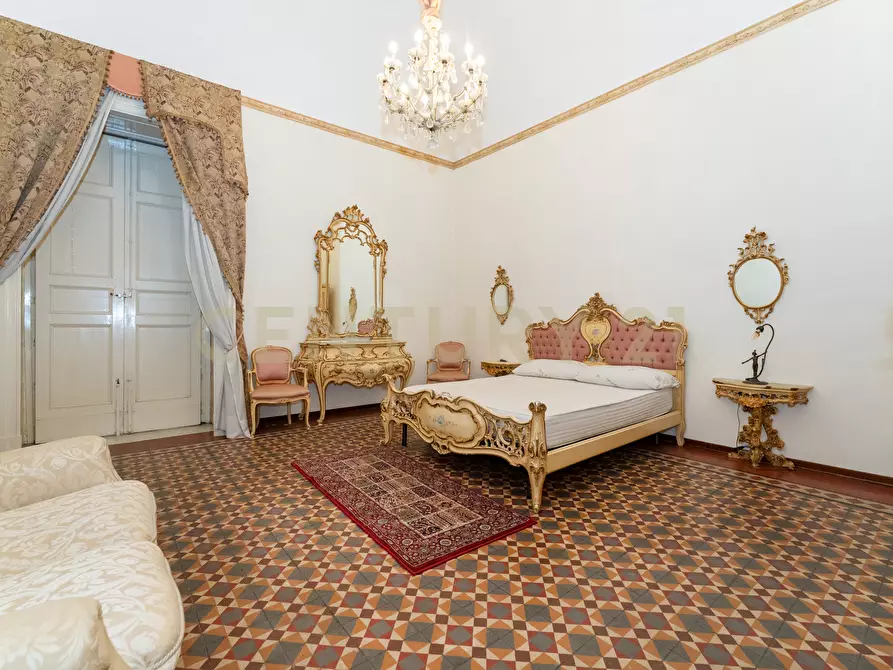 Immagine 9 di Casa indipendente in vendita  in Via Giuseppe Garibaldi 68 a Nicolosi