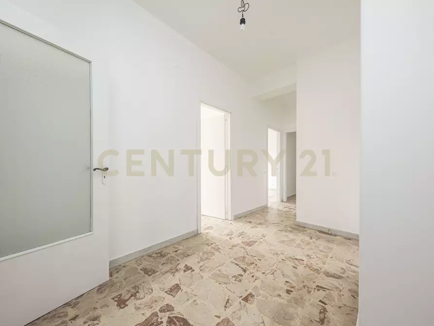 Immagine 14 di Quadrilocale in vendita  in Via Luigi Capuana 42 a Tremestieri Etneo