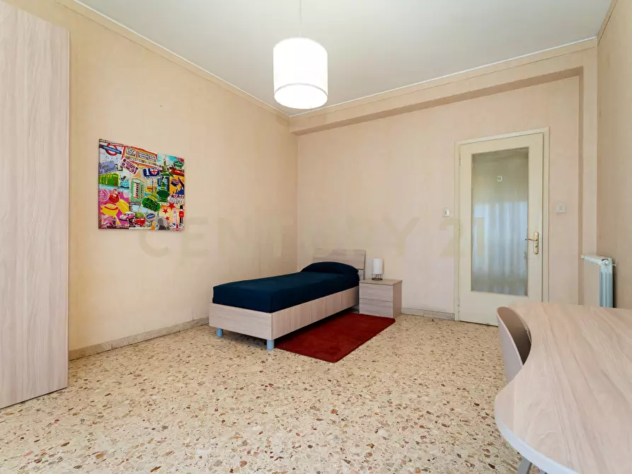 Immagine 37 di Stanza singola in affitto  in Via Matteo Renato Imbriani 181 a Catania