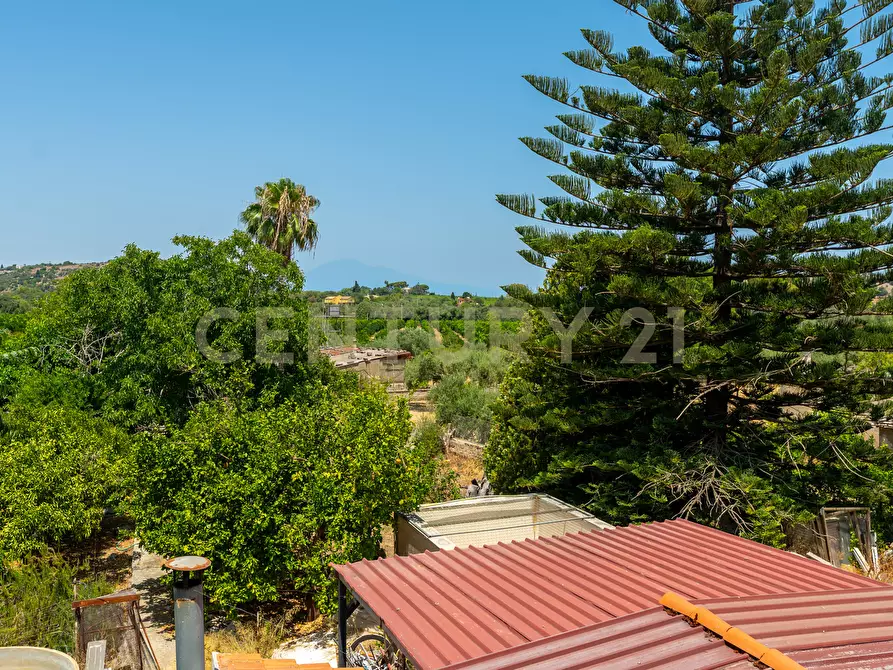 Immagine 13 di Villa in vendita  in C/da Camera a Augusta