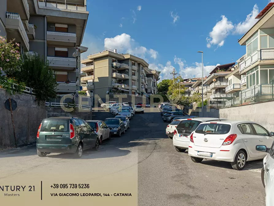 Immagine 4 di Garage in vendita  in Via Generale Umberto Nobile 9 a San Gregorio Di Catania