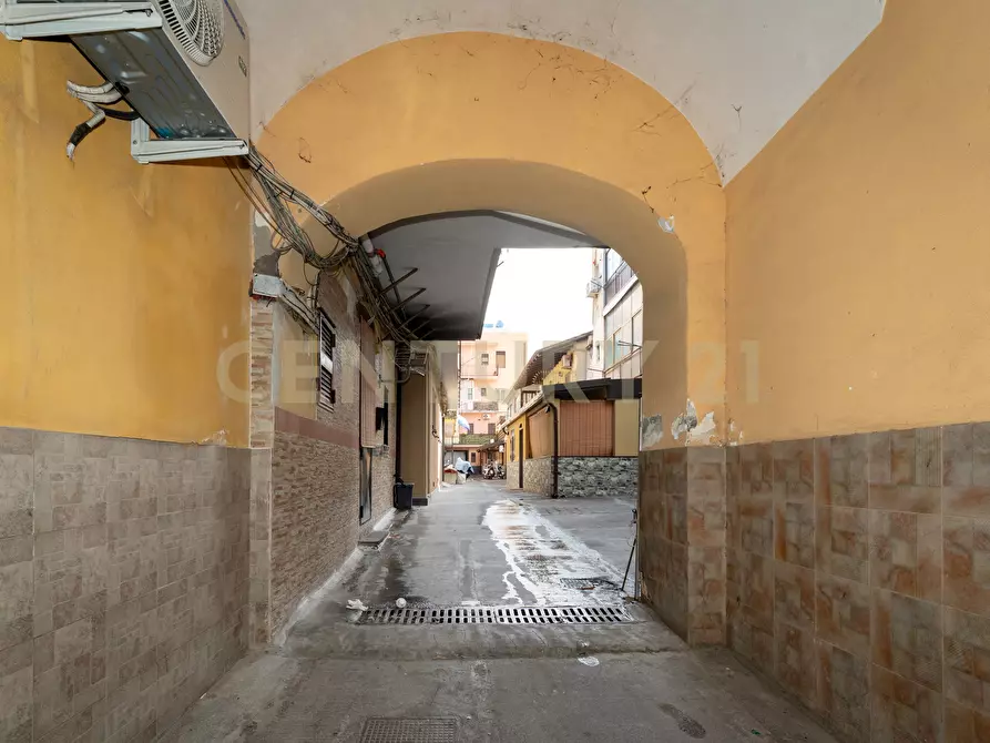 Immagine 6 di Monolocale in vendita  in Via del Principe 37 a Catania