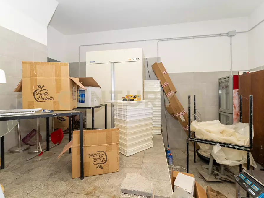 Immagine 68 di Casa indipendente in vendita  in Via Giuseppe Garibaldi 68-70-72 a Nicolosi