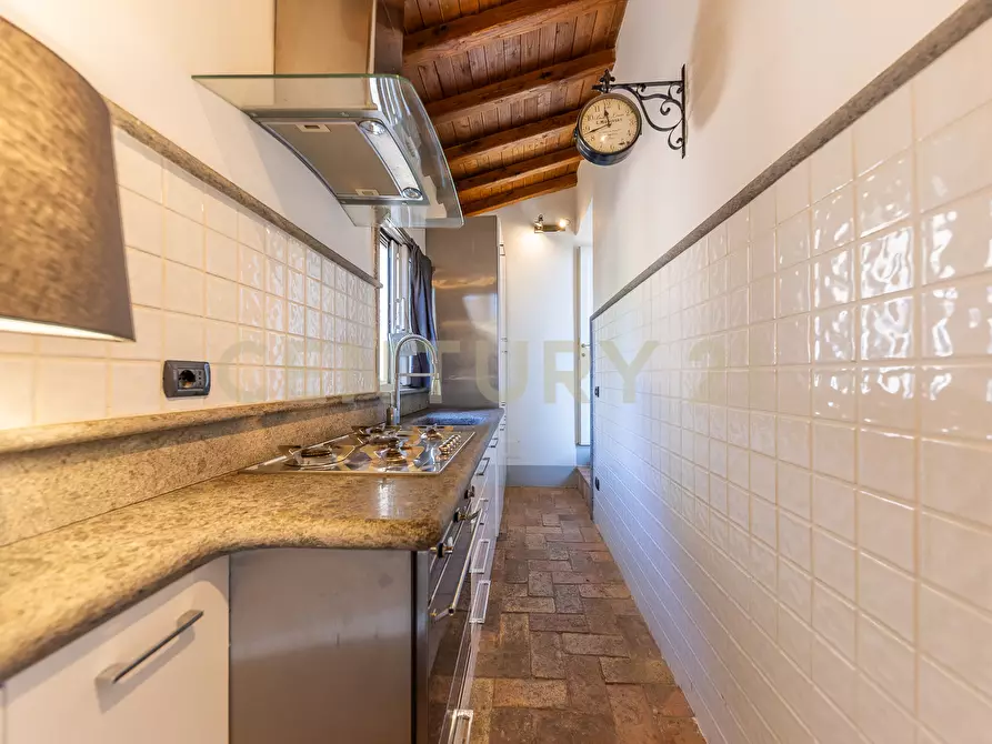 Immagine 51 di Villa in vendita  in Viale Giuseppe Mazzini 36 a Viterbo